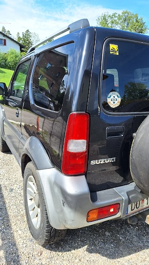 Suzuki Jimny 1.3 deluxe Bild 2