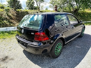 VW Golf 4  Bild 2