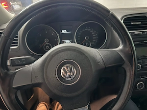 VW Golf 1,6Tdi Bild 7