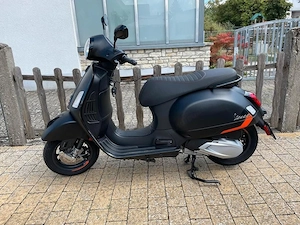 Vespa GTS 310 Supersport Bild 2