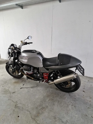 Moto Guzzi V11 Sport Naked Bild 3