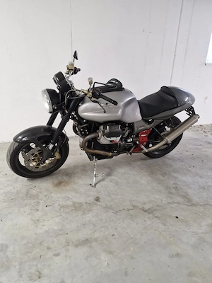 Moto Guzzi V11 Sport Naked