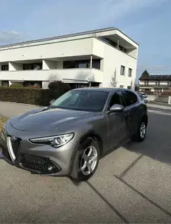Alfa Romeo Stelvio Bild 3