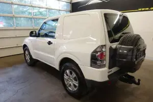 Mitsubishi Pajero Bild 13