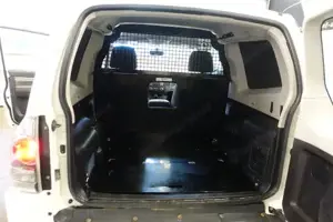 Mitsubishi Pajero Bild 15