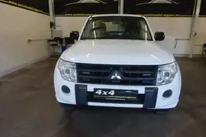 Mitsubishi Pajero Bild 2