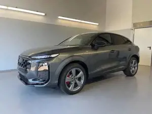 Audi Q3 Sportback NEU TFSI quattro S line TechPro+Matri...