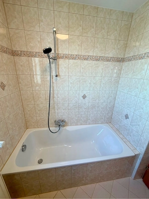 3,5 Zimmer Wohnung zu vermieten Bild 9