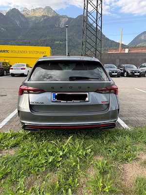 Skoda Octavia Combi RS TDI 4x4 DSG Bild 6