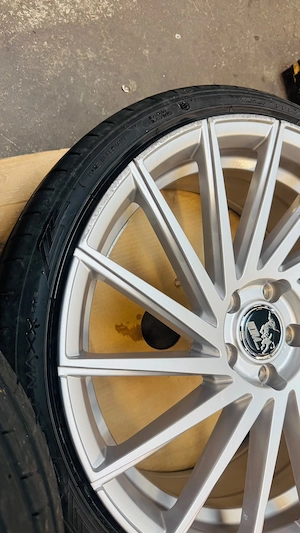 Ultra Wheels UA9 Storm Kompletträder 8,5J x 19 Zoll mit Reifen Bild 5
