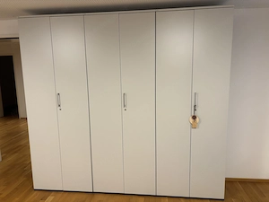 Großer Kasten gegen Spende abzugeben Bild 2
