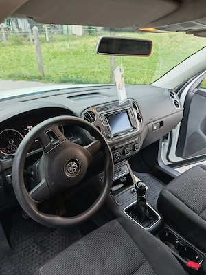 VW Tiguan (frisch Vorgeführt) Bild 4
