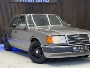 Mercedes-Benz E 300 Bild 5