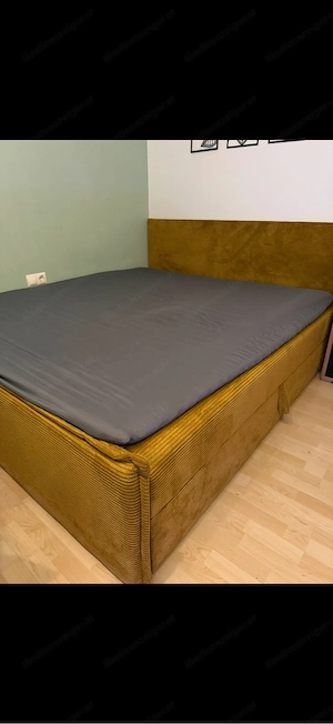 Polsterbett mit Stauraum Bild 2