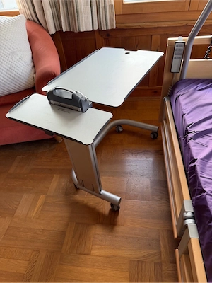 Pflegebett  Bild 3