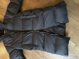 Wintermantel lang in schwarz ZARA GR. 140cm Bild 2