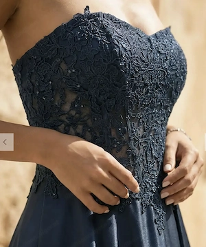 Ballkleid mit Herzausschnitt dunkelblau Bild 3