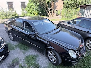 Mercedes-Benz E220 CDI, W211 Bild 2