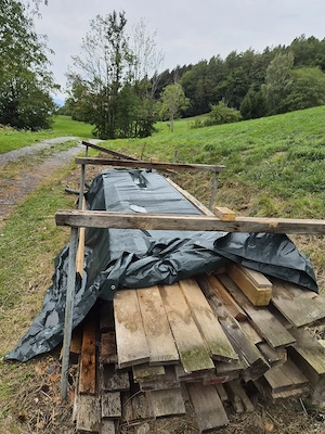 Holz, sägerau Bild 2