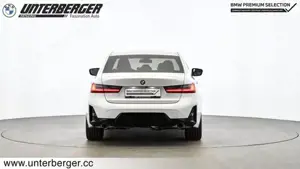 BMW 320d xDrive M Sportpaket // Carbon Interieur // Anhängerkupplung elektrisch Bild 4