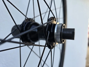 Laufräder DT swiss NEU Bild 4