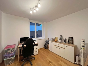 Privat - Großzügige 4-Zimmer-Gartenwohnung in Ludesch mit 177 m  Garten und 2 Tiefgaragenplätzen Bild 8