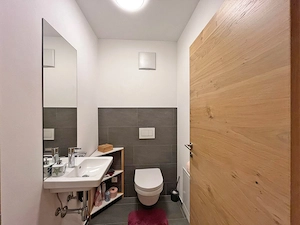 Privat - Großzügige 4-Zimmer-Gartenwohnung in Ludesch mit 177 m  Garten und 2 Tiefgaragenplätzen Bild 7