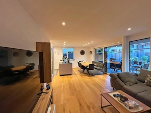 Privat - Großzügige 4-Zimmer-Gartenwohnung in Ludesch mit 177 m  Garten und 2 Tiefgaragenplätzen Bild 3