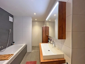 Privat - Großzügige 4-Zimmer-Gartenwohnung in Ludesch mit 177 m  Garten und 2 Tiefgaragenplätzen Bild 10