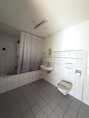 Seltenes Schmuckstück: 5,5 Zimmer Maisonette Wohnung in Tosters Hub zu verkaufen!! Bild 9