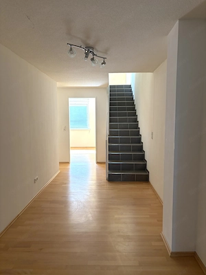 Seltenes Schmuckstück: 5,5 Zimmer Maisonette Wohnung in Tosters Hub zu verkaufen!! Bild 3