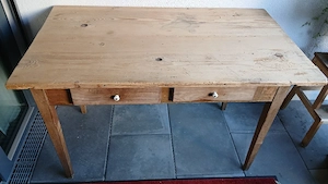 Alter Küchentisch Bild 2
