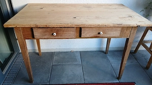 Alter Küchentisch Bild 3