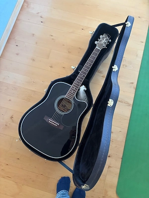 Takamine EF341SC Gitarre 