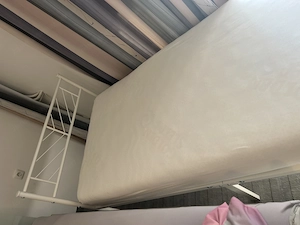 Bett Gestell Metall weiß inkl. Matratze, 90 200 cm
