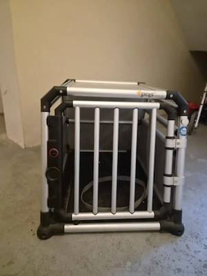 Hundebox fürs Auto von 4pets Bild 2