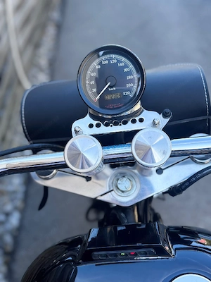 Harley-Davidson Sportster 883 XLH  Bild 2