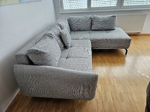 Graues Ecksofa Bild 4