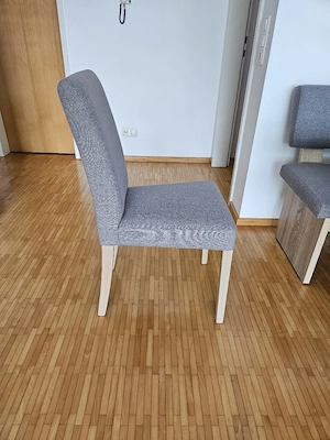 Eckbank mit 3 Stühlen Bild 2