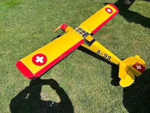 Flugzeug Hochdecker Elektrisch Bild 4