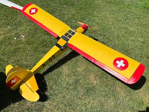 Flugzeug Hochdecker Elektrisch Bild 3