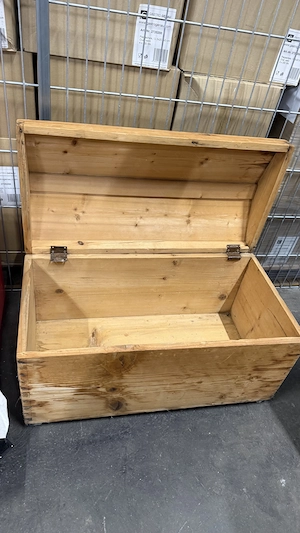 Holztruhen - Aussteuerkisten alt Bild 3