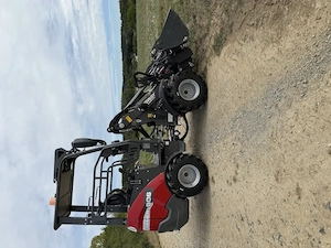 Radlader FARMER 906 Bild 9
