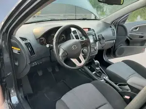 Kia ceed kombi sw 1,6 active Bild 7