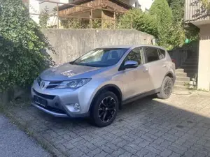 Toyota RAV4 Bild 2