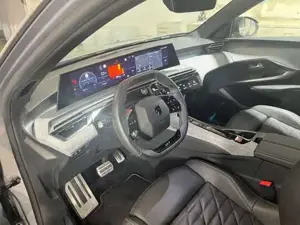 Peugeot 5008 Bild 18