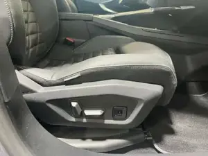 Peugeot 5008 Bild 19