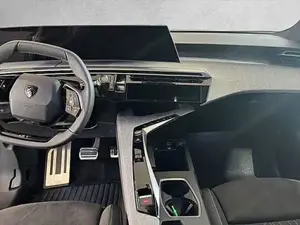 Peugeot 5008 Bild 8