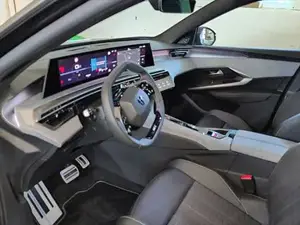 Peugeot 5008 Bild 19