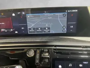 Peugeot 5008 Bild 11